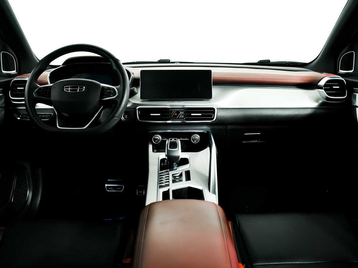 Geely Coolray б/у, 2022, Роботизированная. Фото: #10