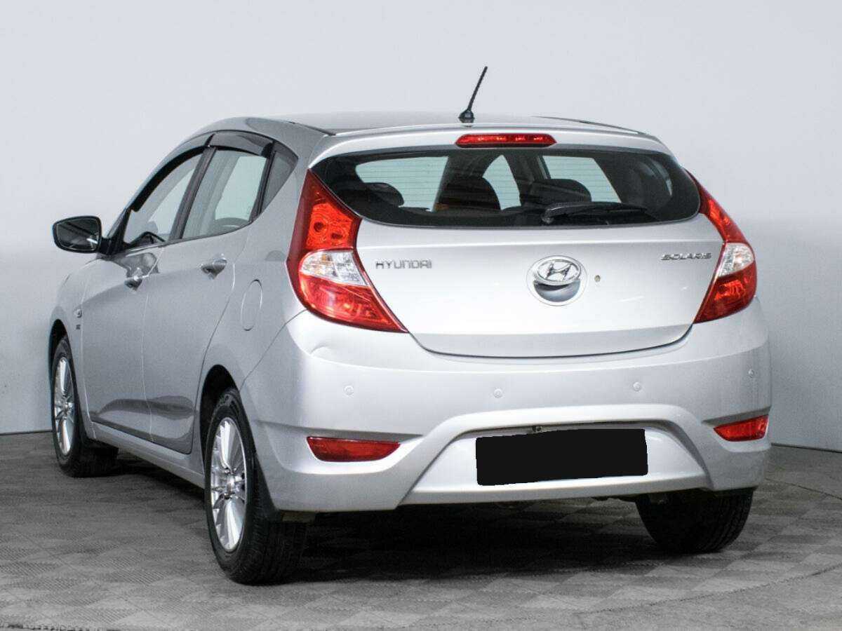 Hyundai Solaris б/у, 2012, Механическая. Фото: #6