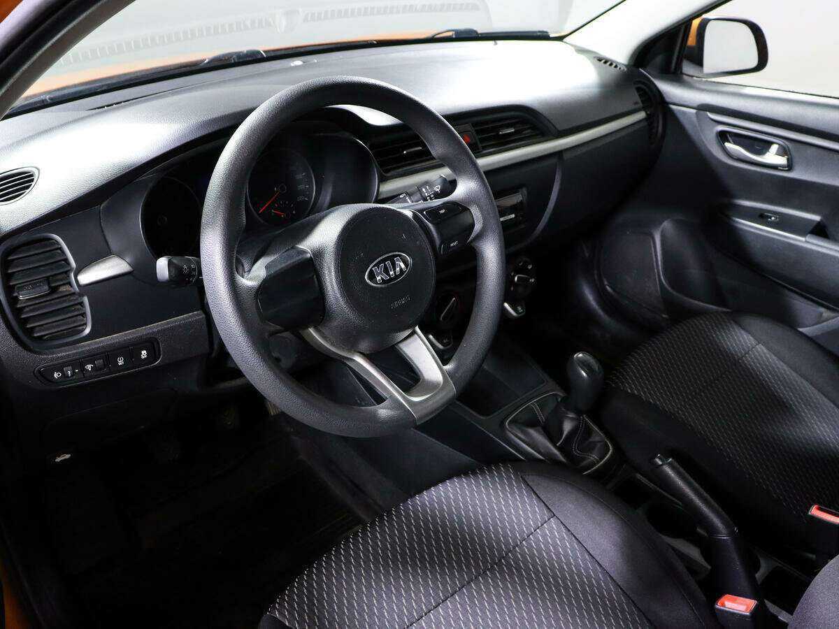 Kia Rio б/у, 2017, Механическая. Фото: #11