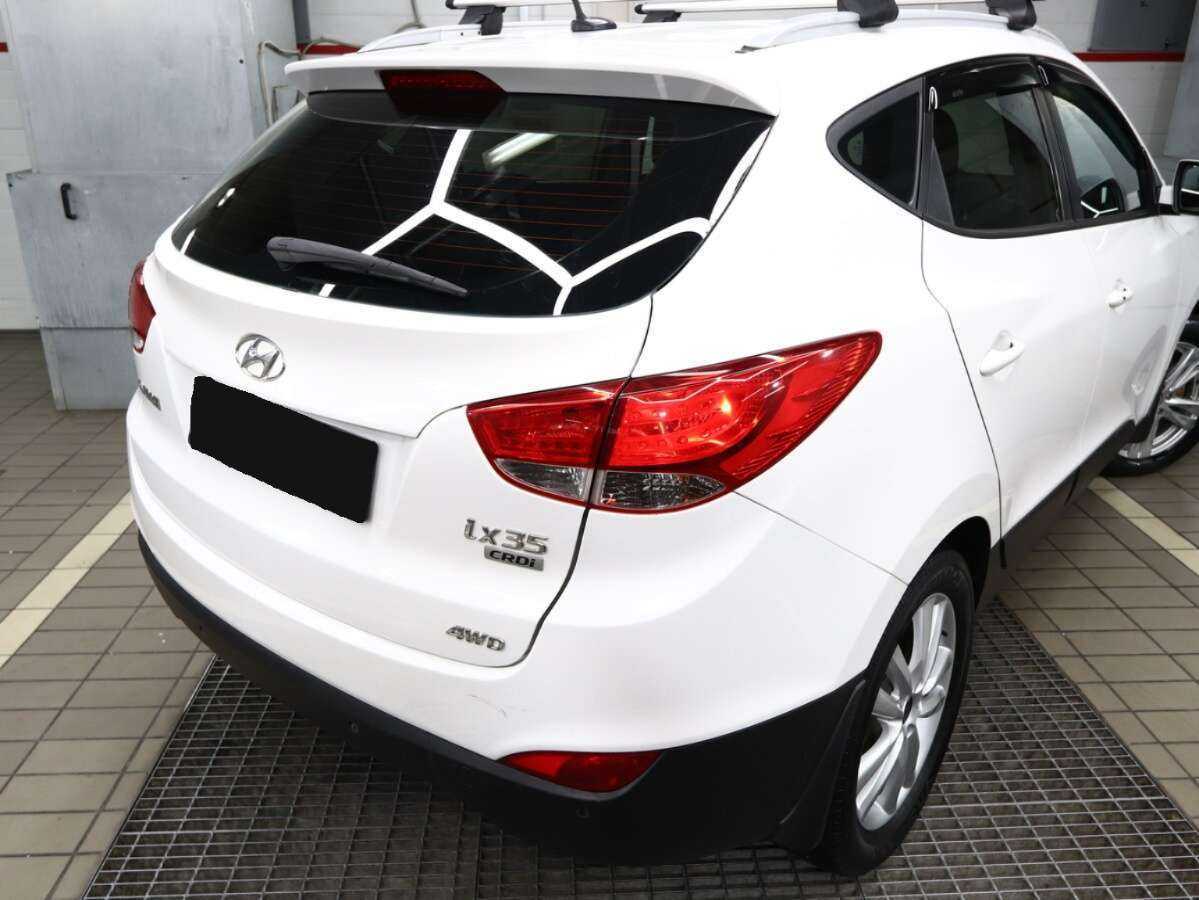 Hyundai ix35 б/у, 2012, Автоматическая. Фото: #4