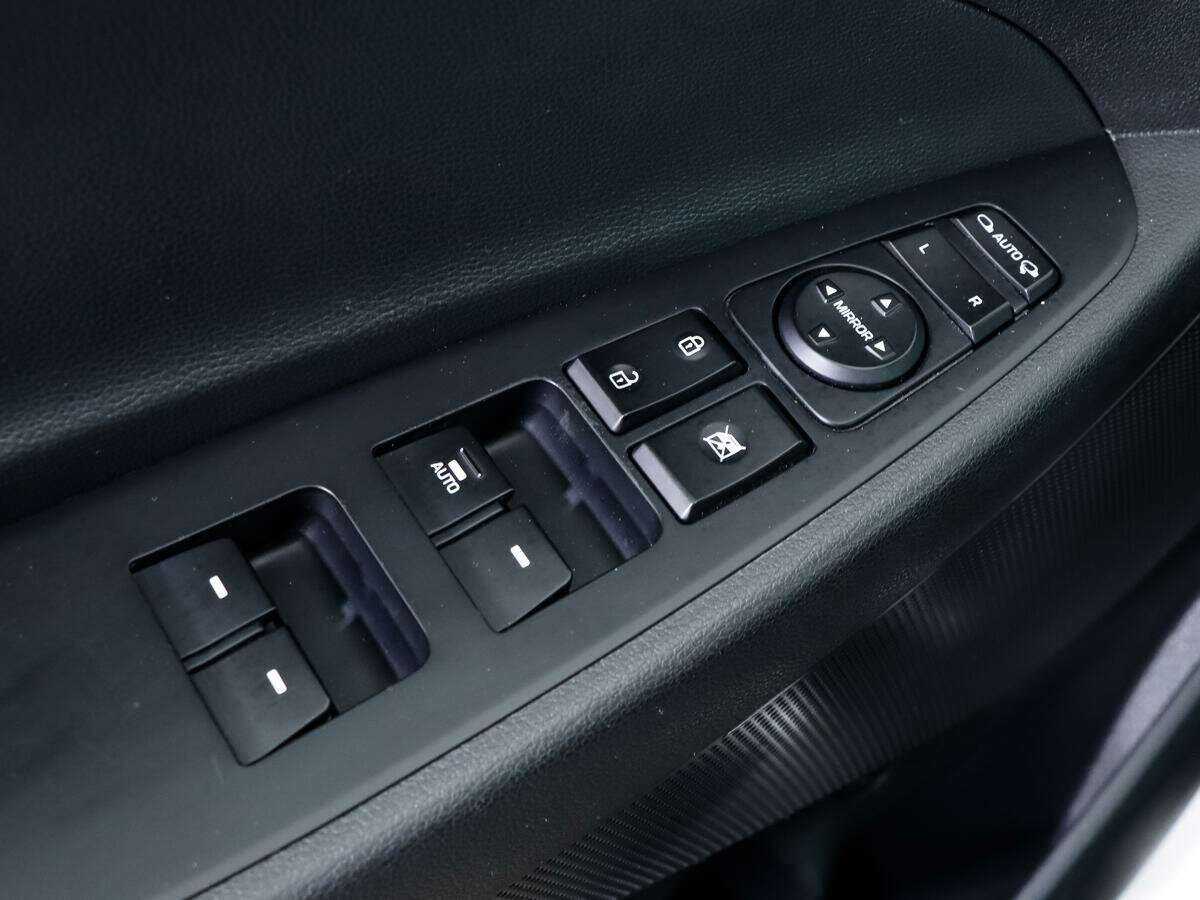 Hyundai Tucson б/у, 2017, Автоматическая. Фото: #12