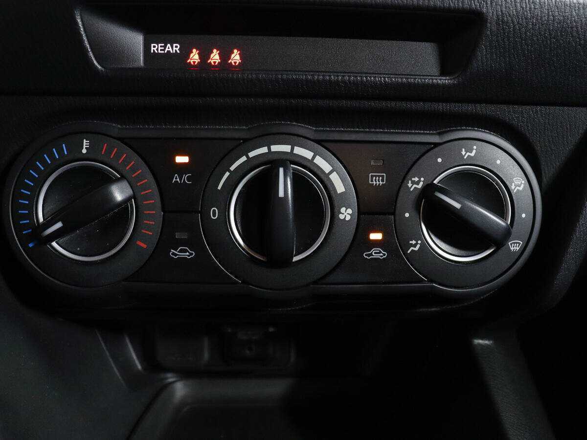 Mazda 3 б/у, 2013, Автоматическая. Фото: #11