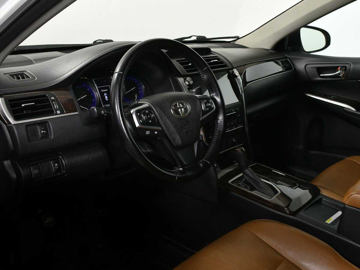 Toyota Camry б/у, 2017, Автоматическая. Фото: #9