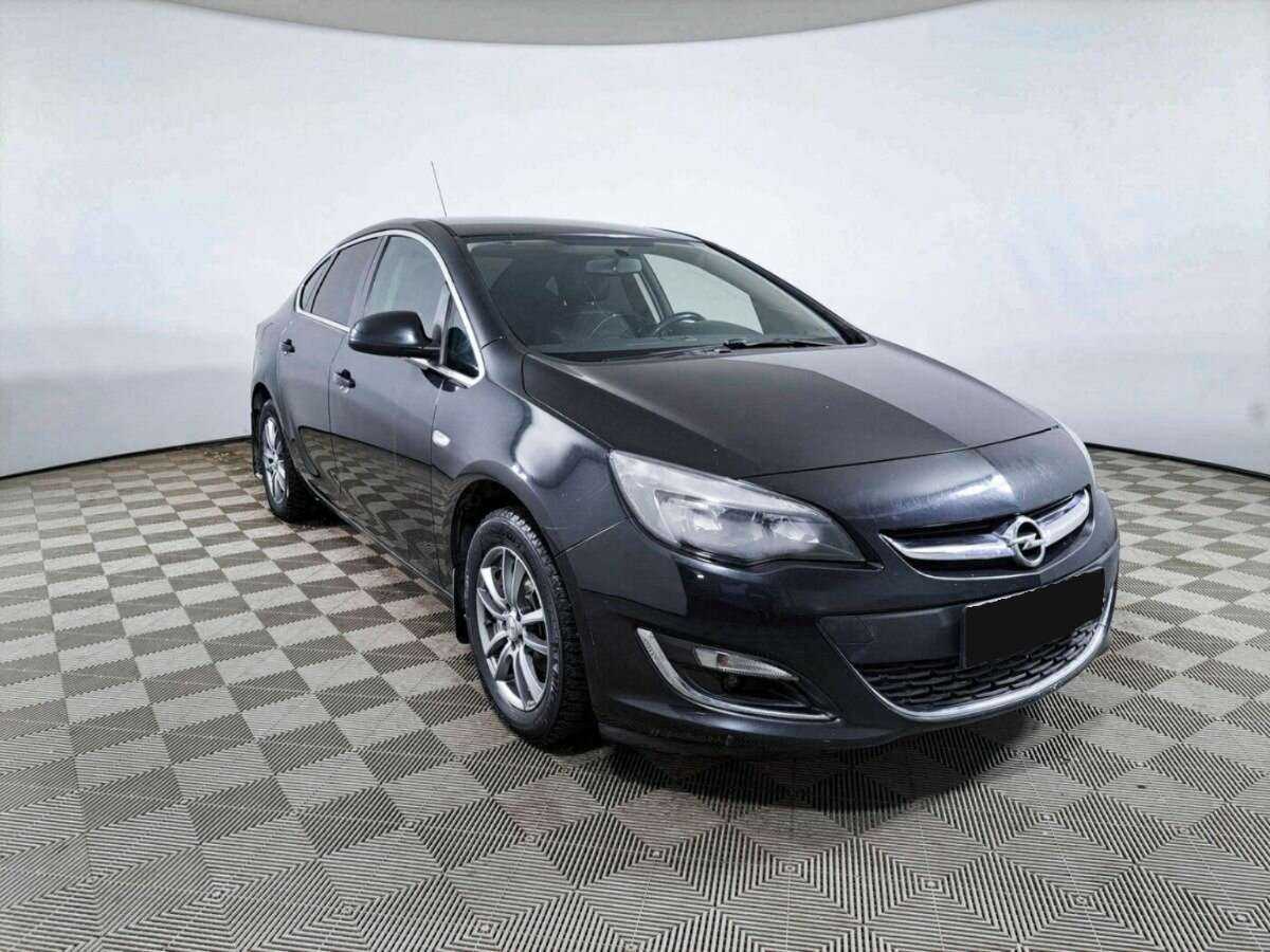 Opel Astra б/у, 2014, Автоматическая. Фото: #2