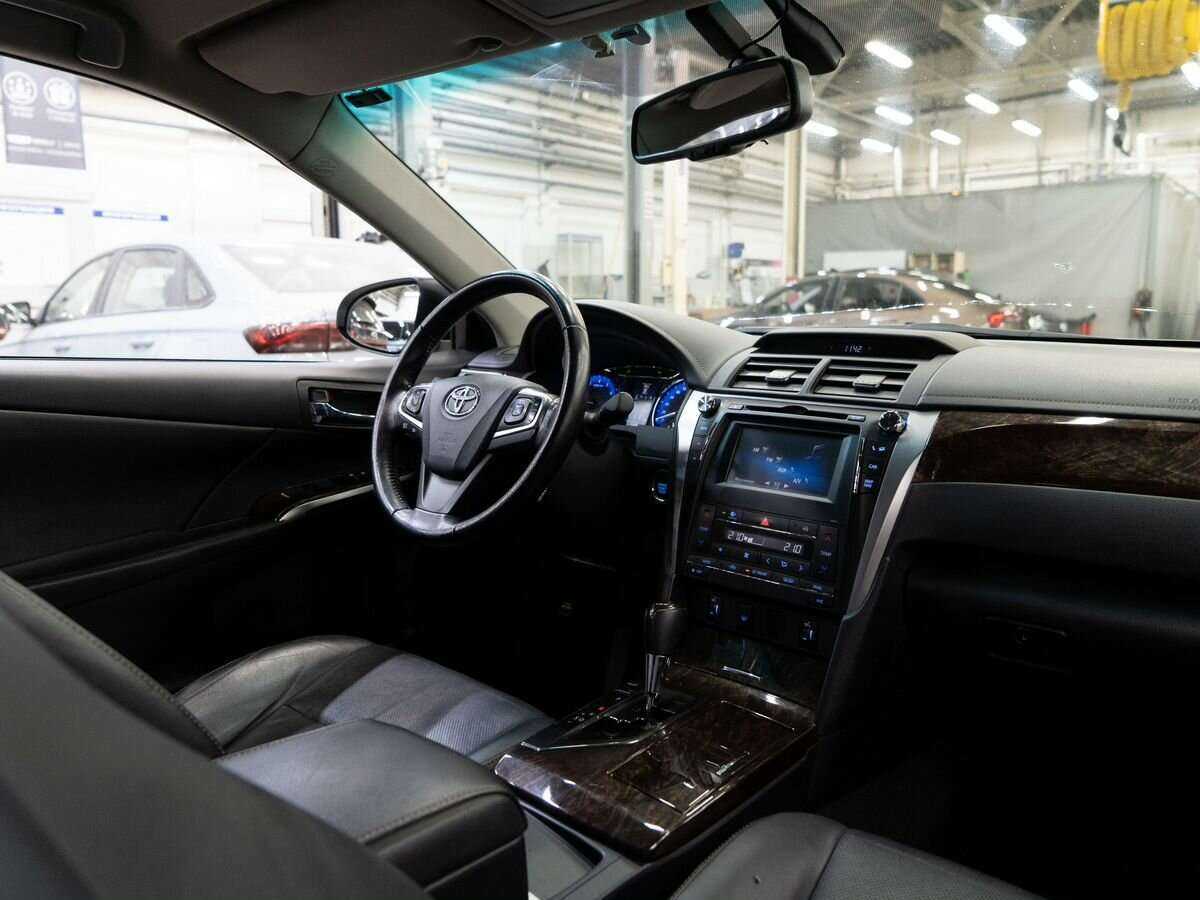 Toyota Camry б/у, 2015, Автоматическая. Фото: #18
