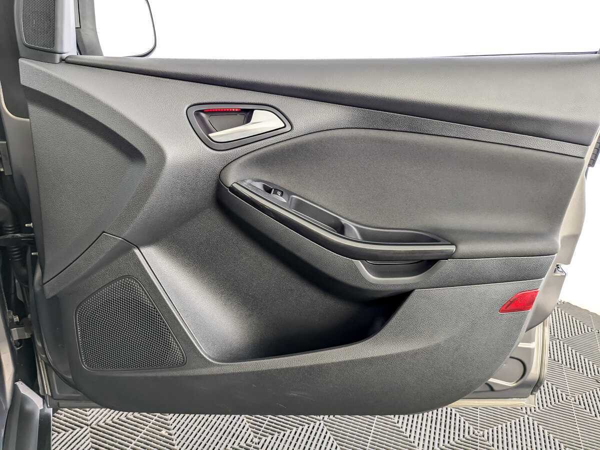 Ford Focus б/у, 2018, Автоматическая. Фото: #17