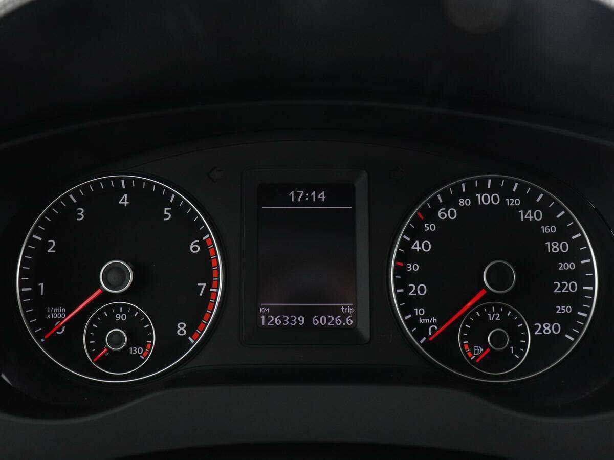 Volkswagen Jetta б/у, 2013, Роботизированная. Фото: #9