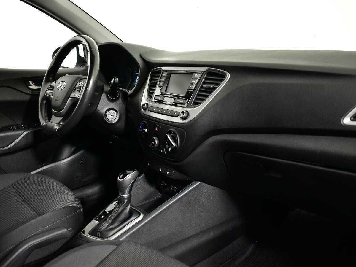 Hyundai Solaris б/у, 2017, Автоматическая. Фото: #6