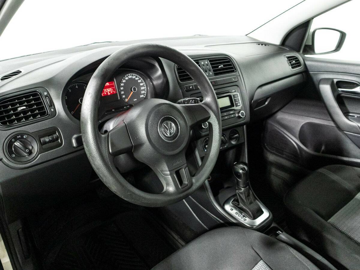 Volkswagen Polo б/у, 2012, Автоматическая. Фото: #10