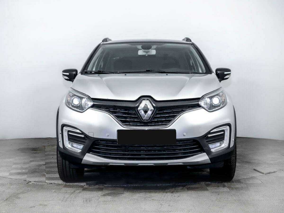 Renault Kaptur б/у, 2017, Автоматическая. Фото: #1