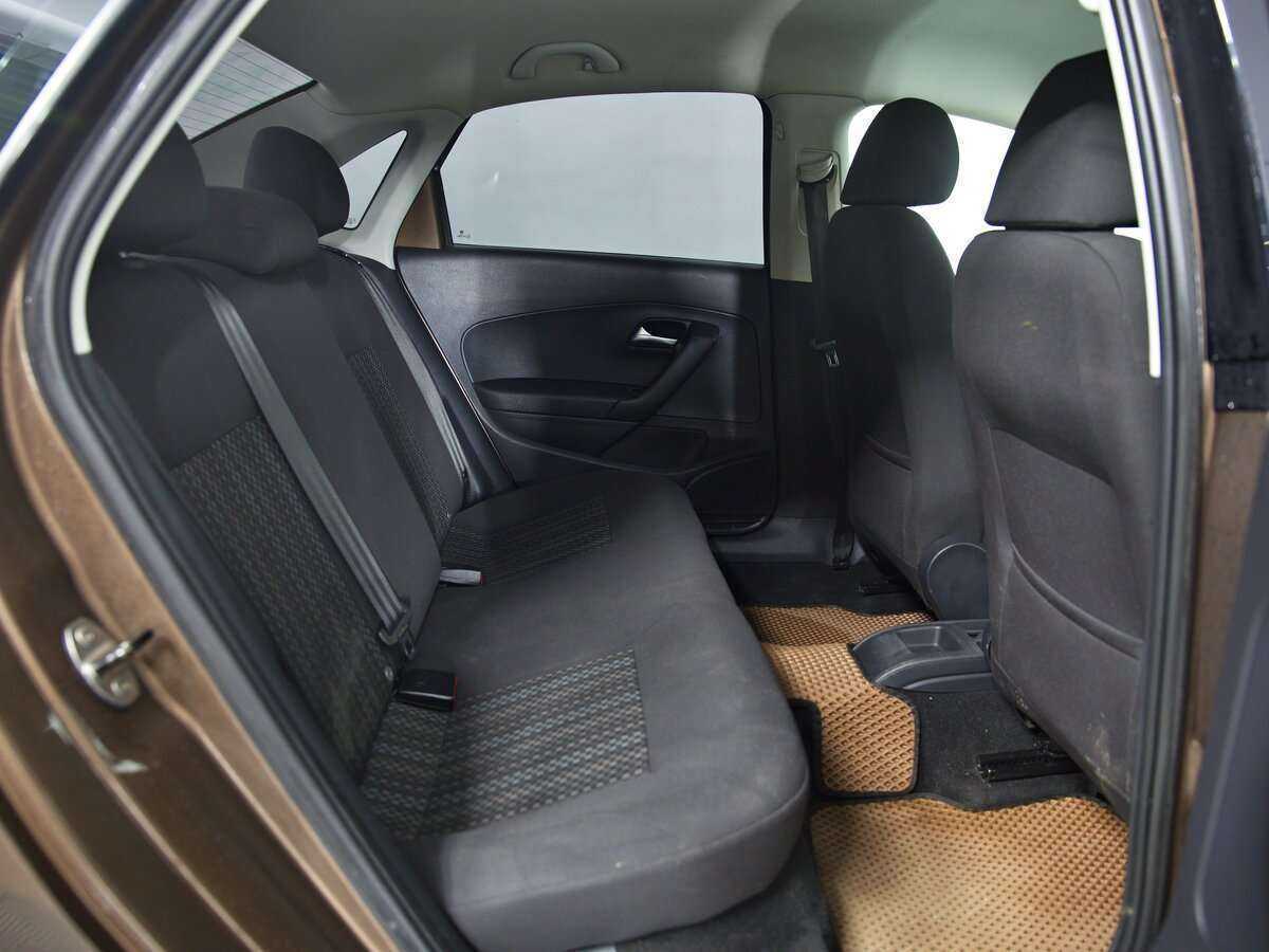 Volkswagen Polo б/у, 2019, Механическая. Фото: #16