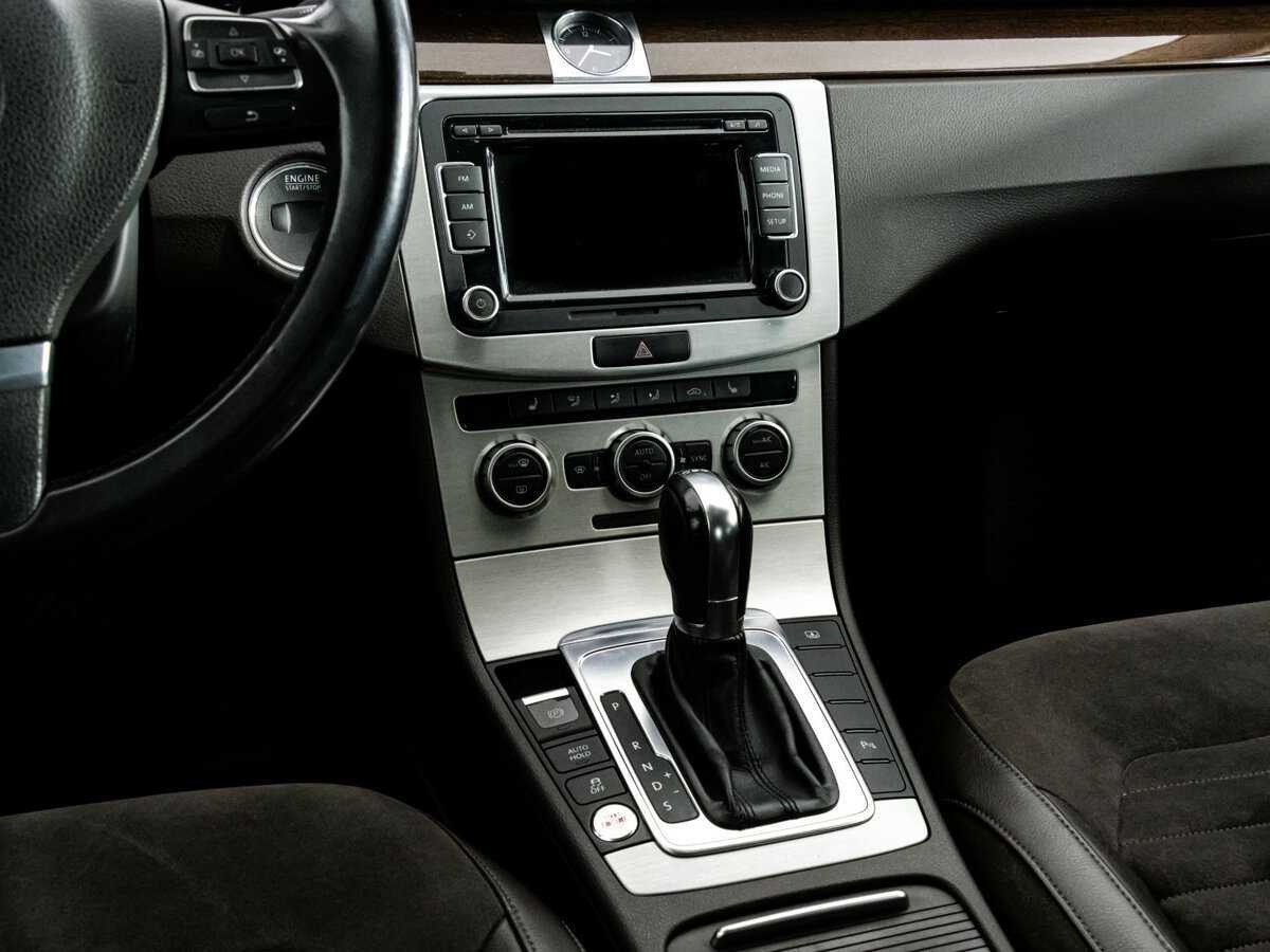 Volkswagen Passat б/у, 2012, Роботизированная. Фото: #10