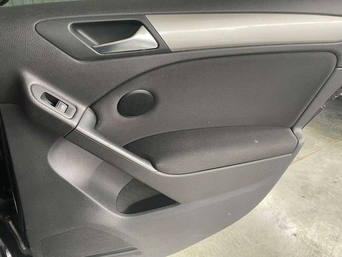 Volkswagen Golf б/у, 2012, Роботизированная. Фото: #22