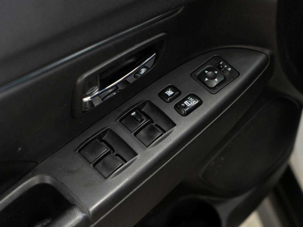 Mitsubishi ASX б/у, 2013, Вариатор. Фото: #13