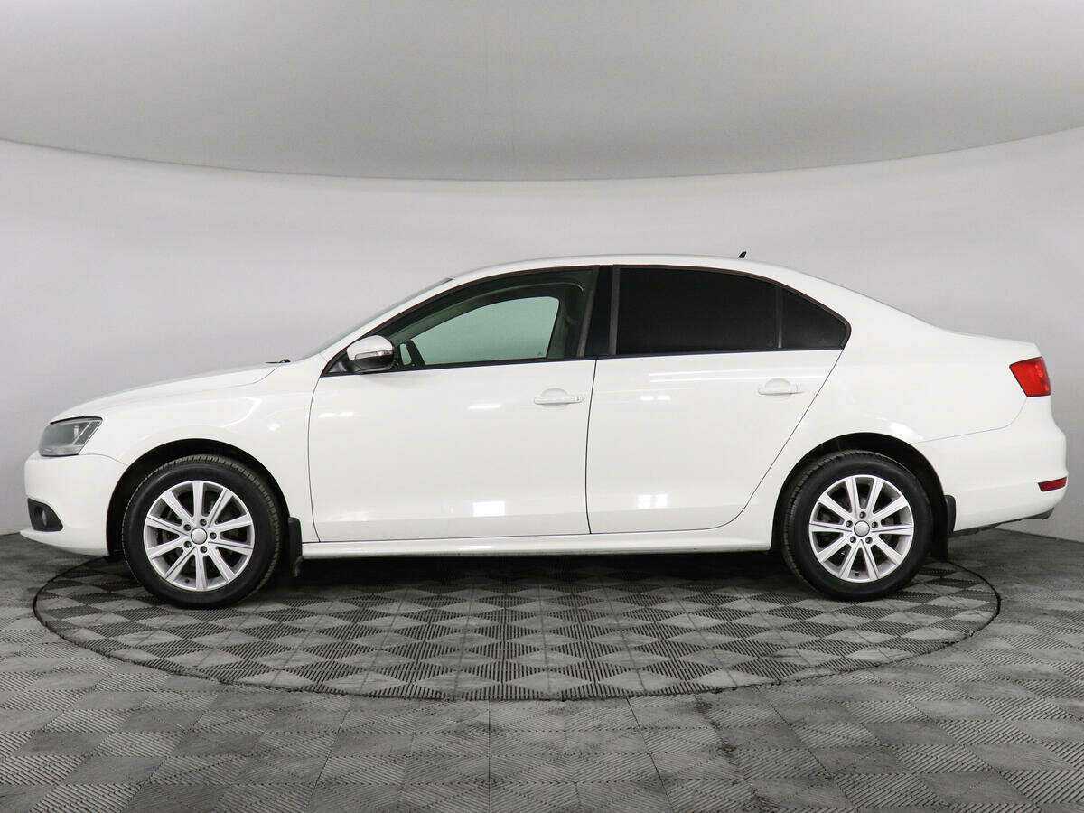 Volkswagen Jetta б/у, 2013, Механическая. Фото: #7