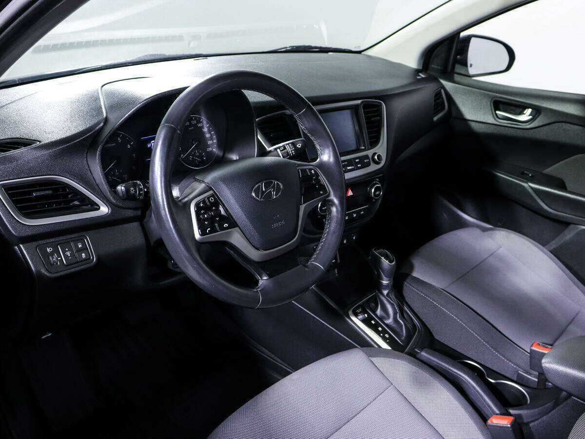 Hyundai Solaris б/у, 2018, Автоматическая. Фото: #11