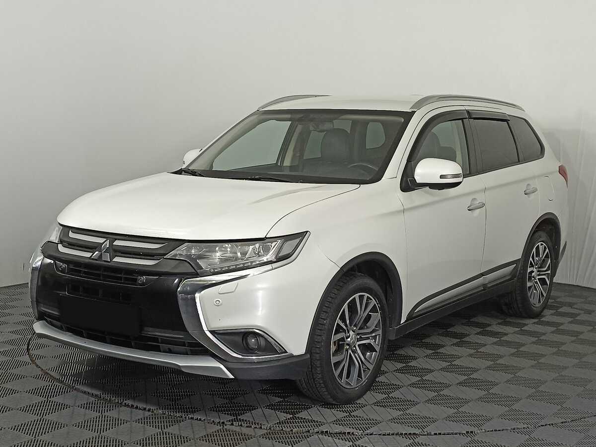 Mitsubishi Outlander б/у, 2017, Вариатор. Посмотреть фото