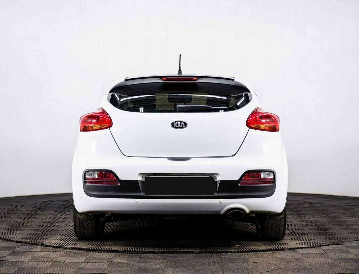 Kia Ceed б/у, 2014, Автоматическая. Фото: #4