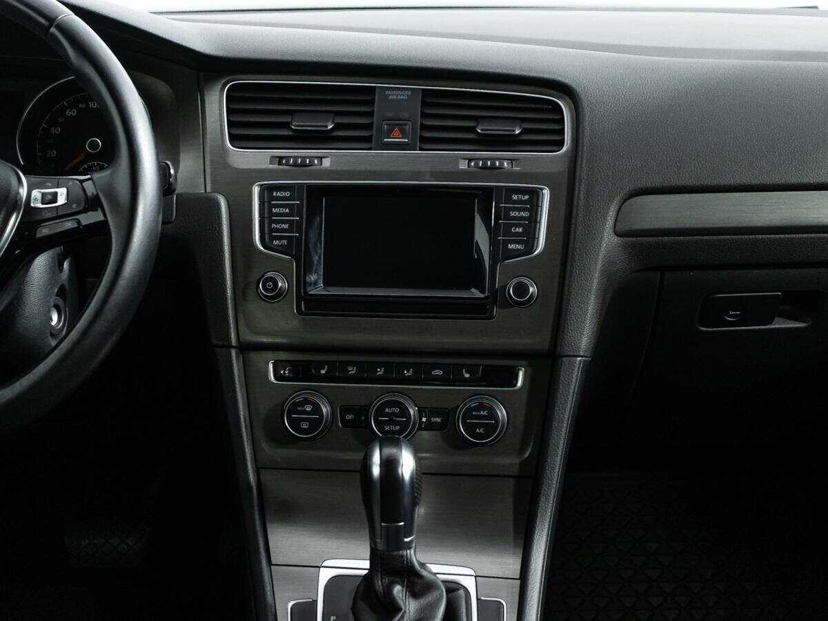 Volkswagen Golf б/у, 2012, Роботизированная. Фото: #13