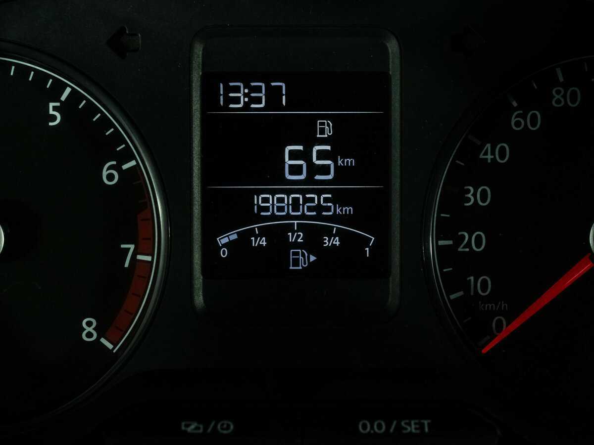 Volkswagen Polo б/у, 2018, Механическая. Фото: #15