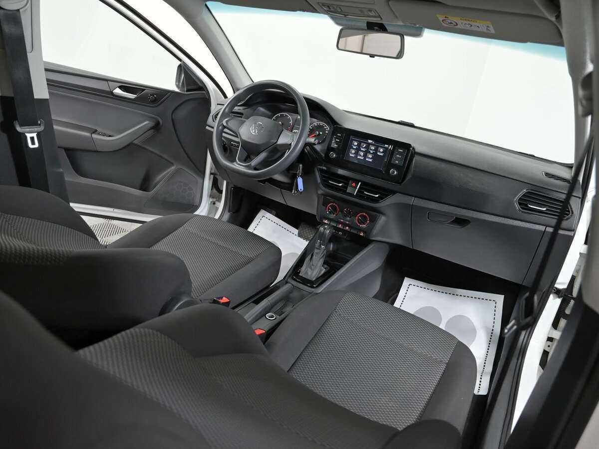 Volkswagen Polo б/у, 2020, Автоматическая. Фото: #4