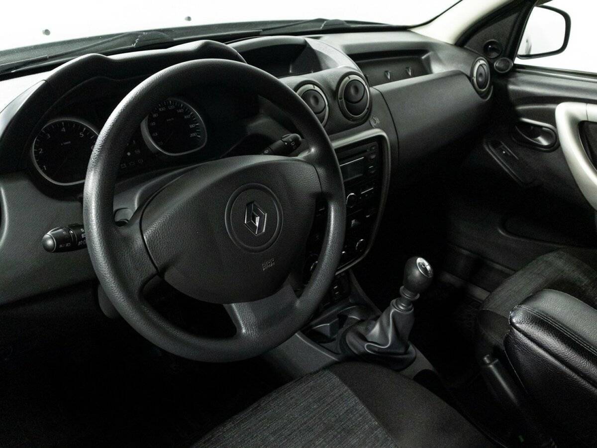 Renault Duster б/у, 2014, Механическая. Фото: #10