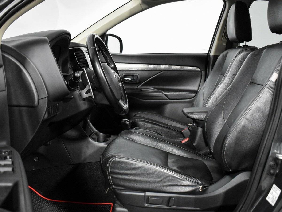 Mitsubishi Outlander б/у, 2014, Вариатор. Фото: #9