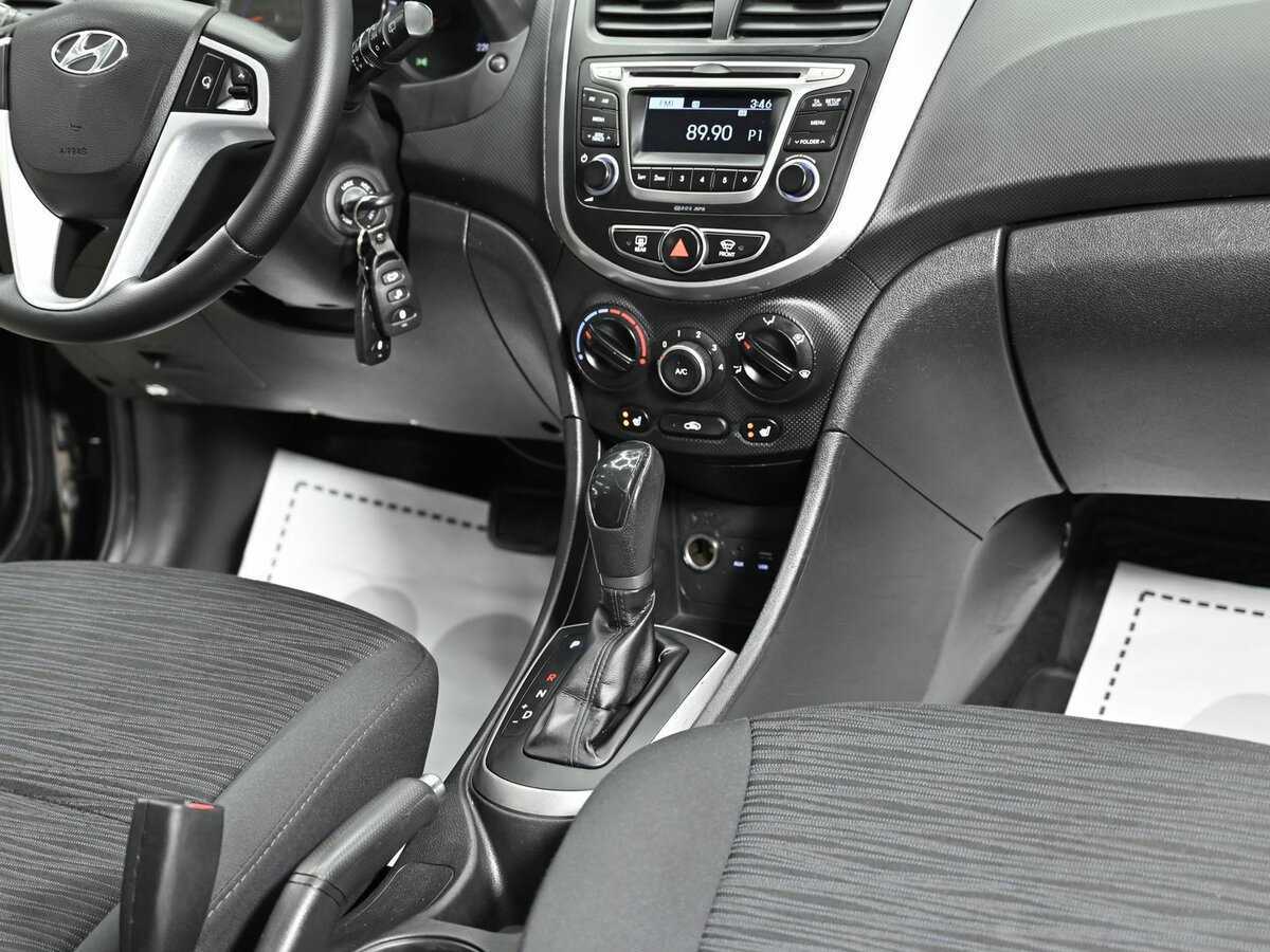 Hyundai Solaris б/у, 2015, Автоматическая. Фото: #8