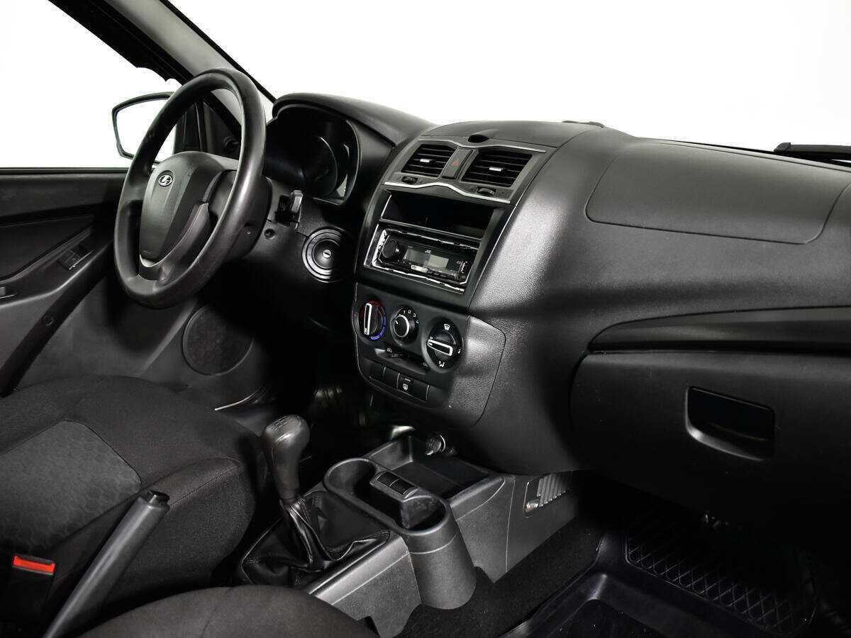 Lada (ВАЗ) Granta б/у, 2020, Механическая. Фото: #8