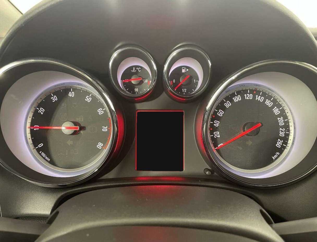 Opel Astra б/у, 2013, Автоматическая. Фото: #10