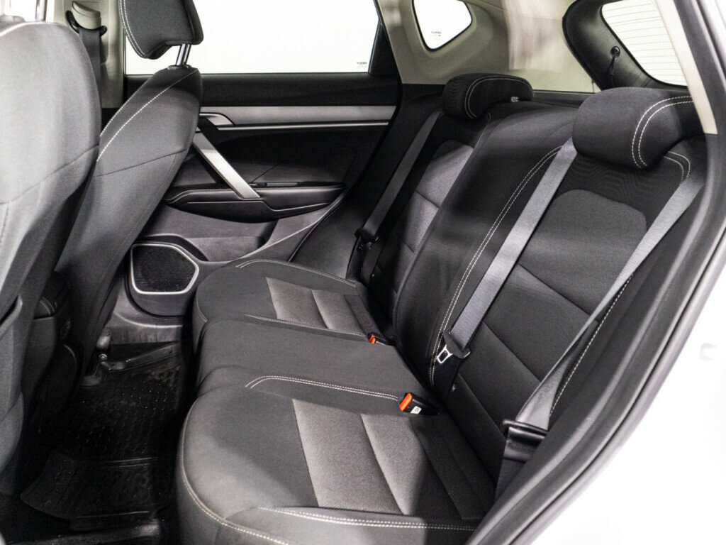 Geely Coolray б/у, 2021, Роботизированная. Фото: #9