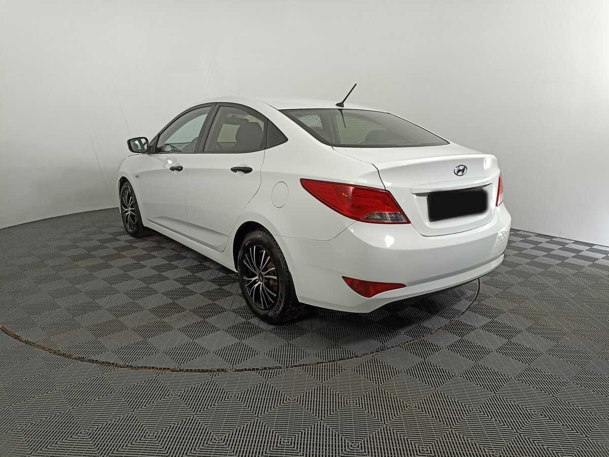 Hyundai Solaris б/у, 2015, Механическая. Фото: #6