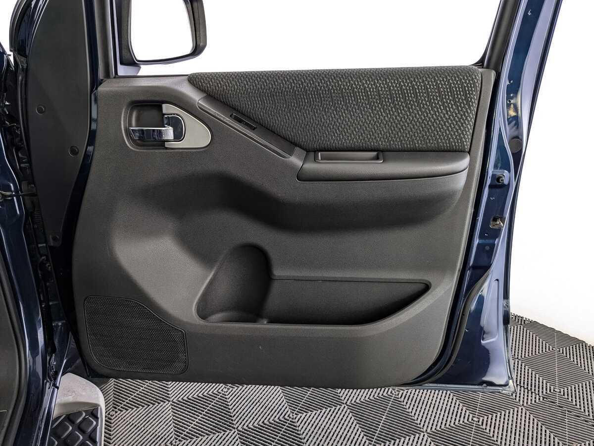 Nissan Pathfinder б/у, 2012, Автоматическая. Фото: #19