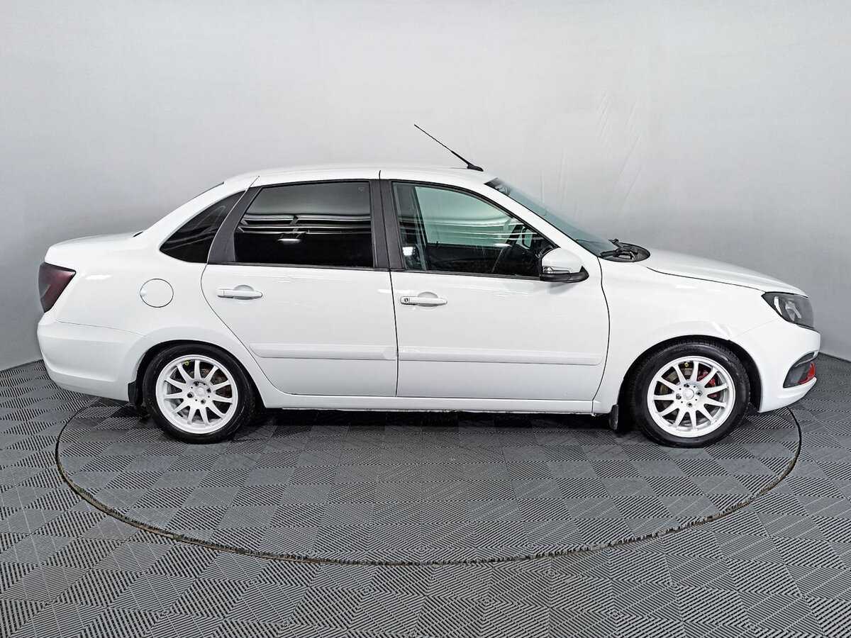 Lada (ВАЗ) Granta б/у, 2020, Механическая. Фото: #3