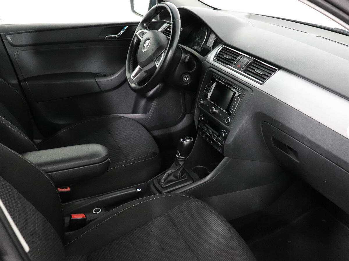 Skoda Rapid б/у, 2014, Роботизированная. Фото: #6