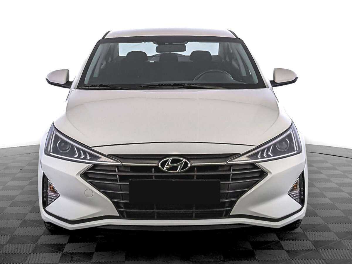 Hyundai Elantra б/у, 2020, Автоматическая. Фото: #1