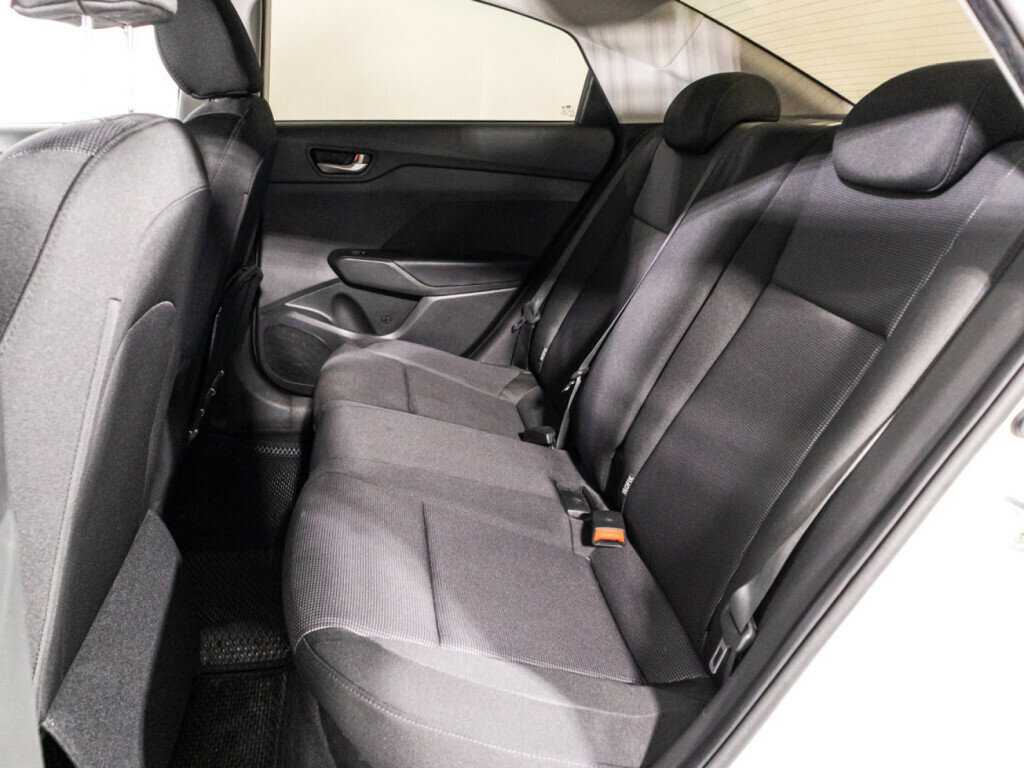 Hyundai Solaris б/у, 2017, Автоматическая. Фото: #9