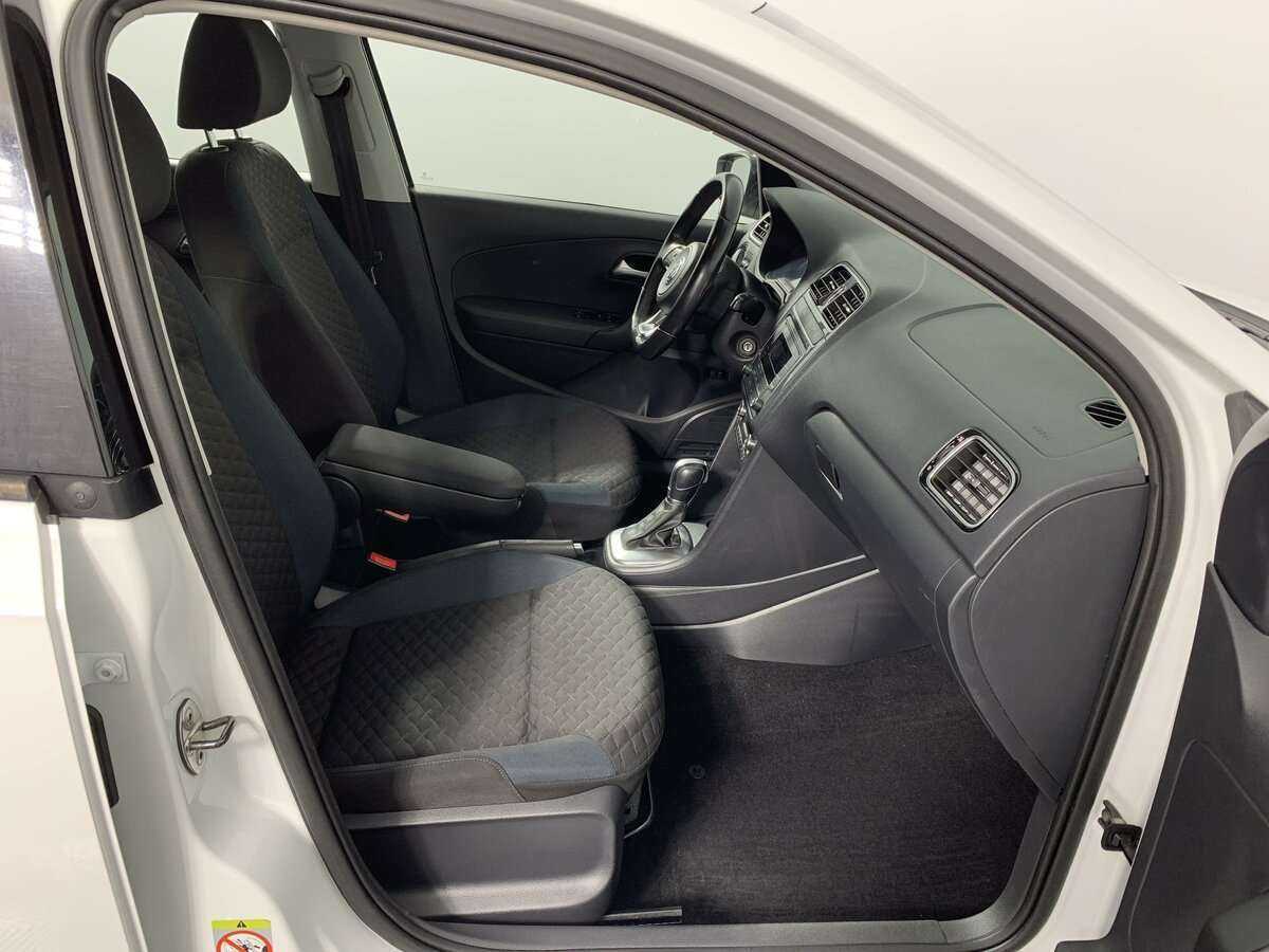 Volkswagen Polo б/у, 2020, Автоматическая. Фото: #11