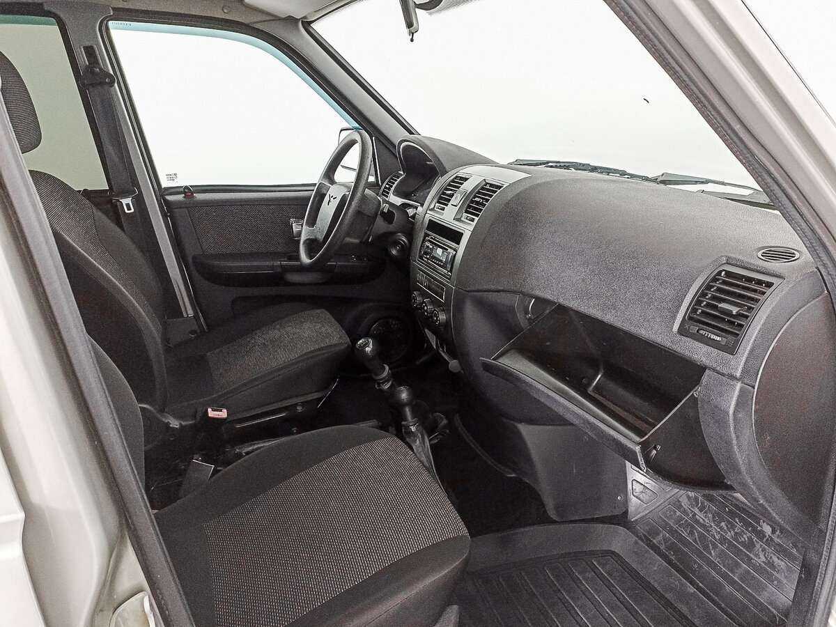 УАЗ Patriot б/у, 2014, Механическая. Фото: #7