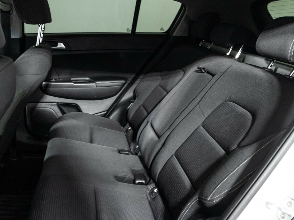 Kia Sportage б/у, 2016, Автоматическая. Фото: #9