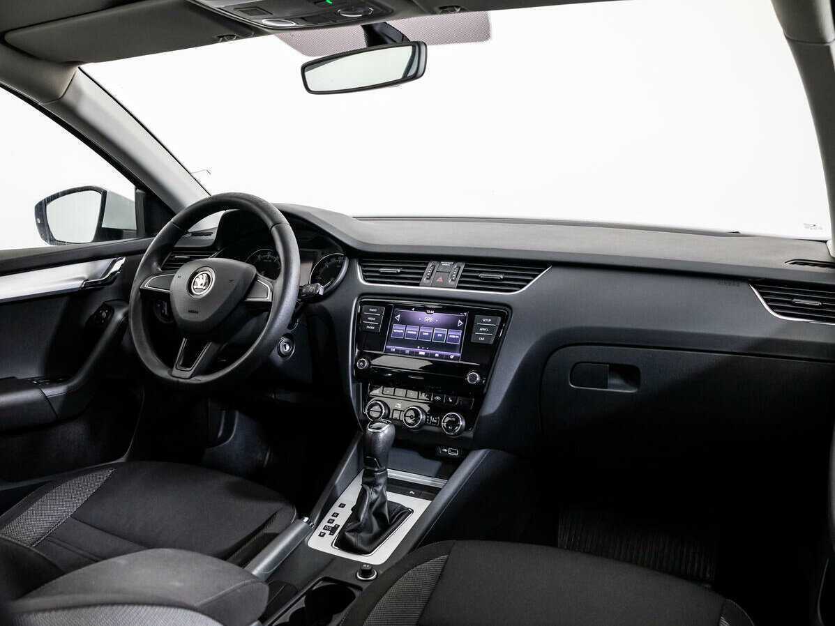 Skoda Octavia б/у, 2019, Автоматическая. Фото: #6
