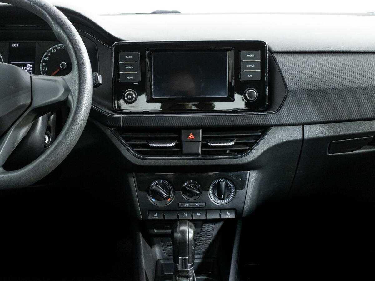 Volkswagen Polo б/у, 2021, Автоматическая. Фото: #13