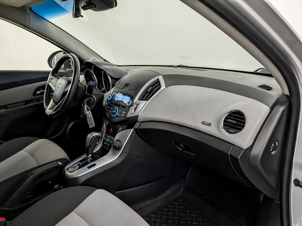 Chevrolet Cruze б/у, 2013, Автоматическая. Фото: #10