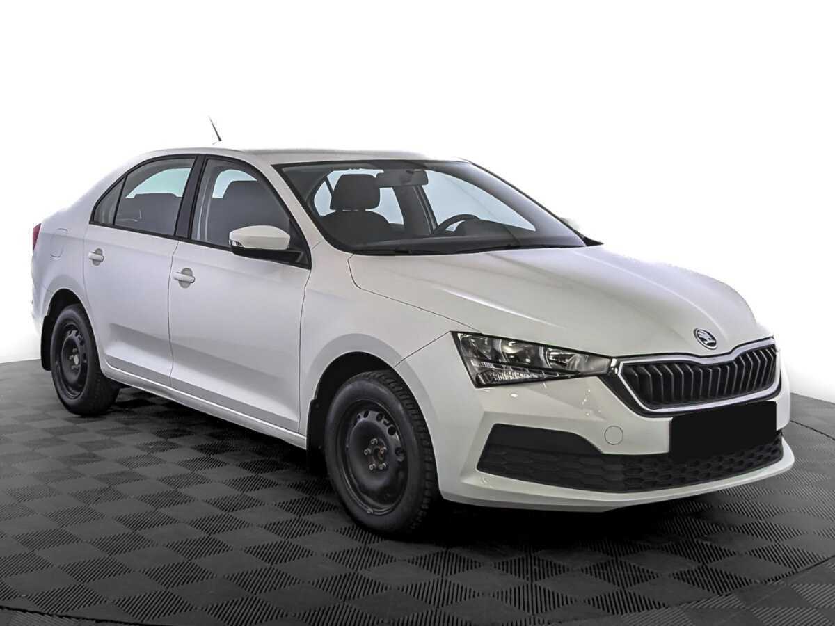 Skoda Rapid б/у, 2021, Автоматическая. Фото: #2