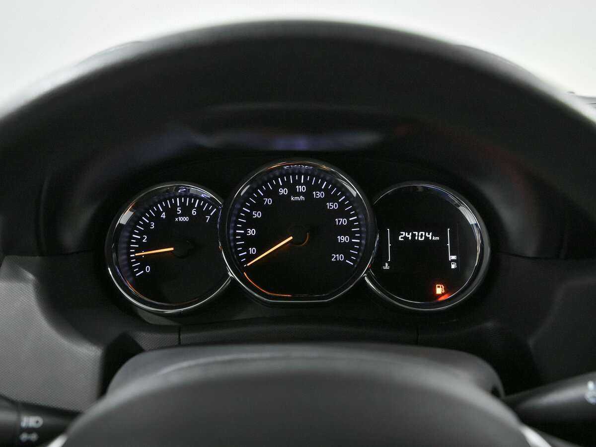 Renault Duster б/у, 2021, Механическая. Фото: #6