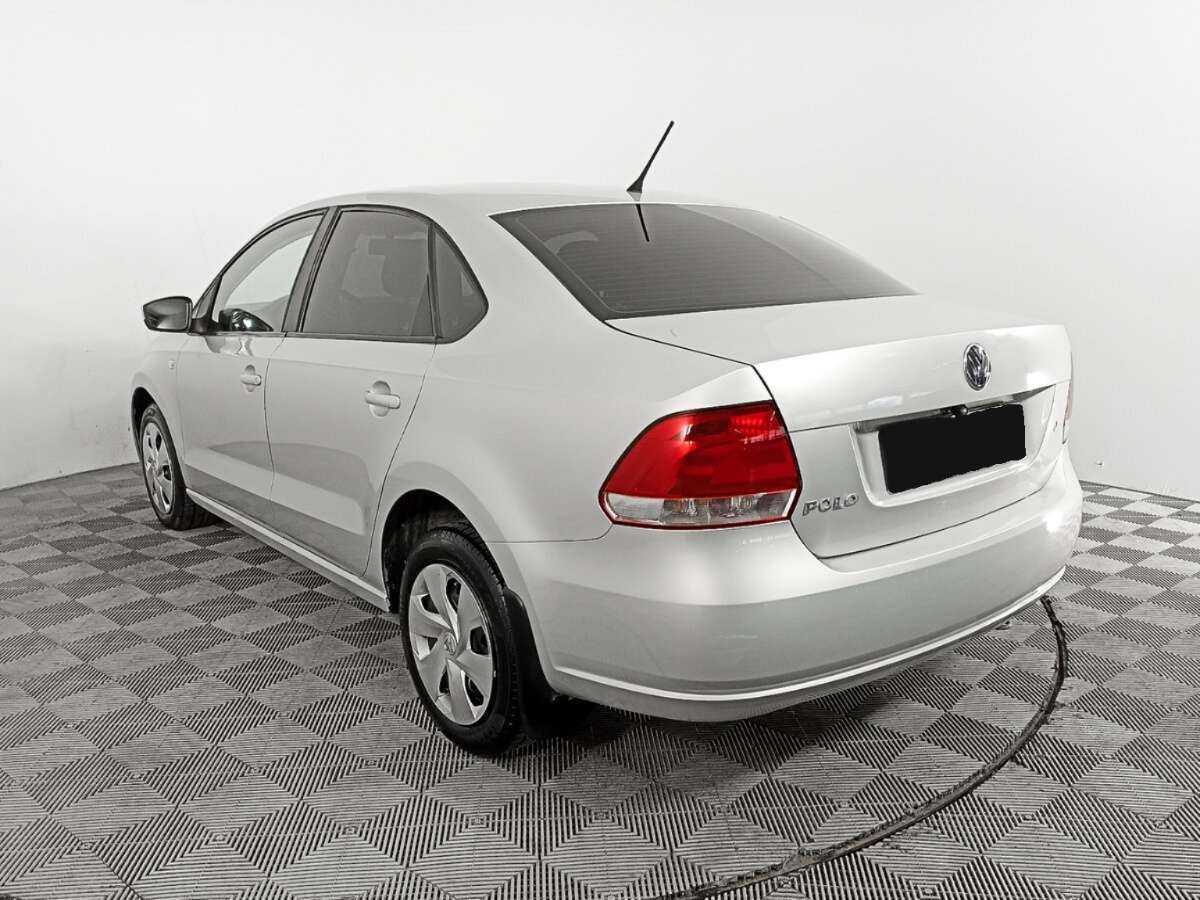 Volkswagen Polo б/у, 2013, Механическая. Фото: #6