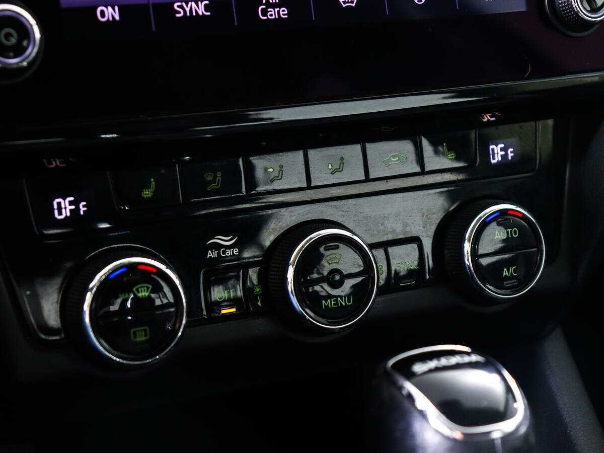 Skoda Octavia б/у, 2019, Автоматическая. Фото: #16