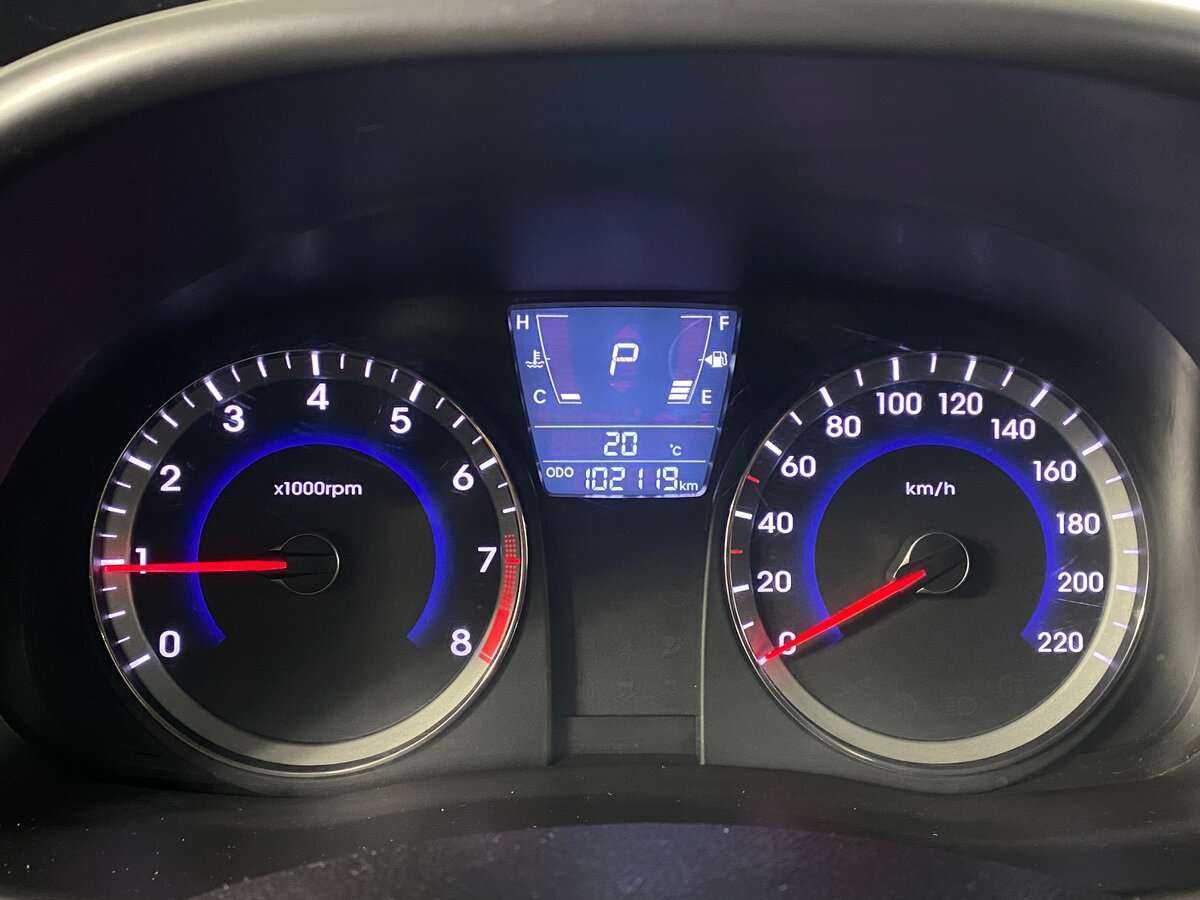 Hyundai Solaris б/у, 2014, Автоматическая. Фото: #14