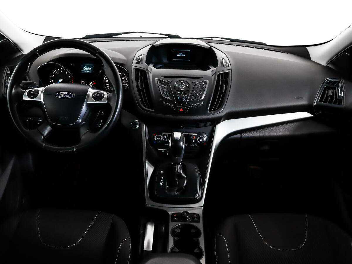 Ford Kuga б/у, 2014, Автоматическая. Фото: #12