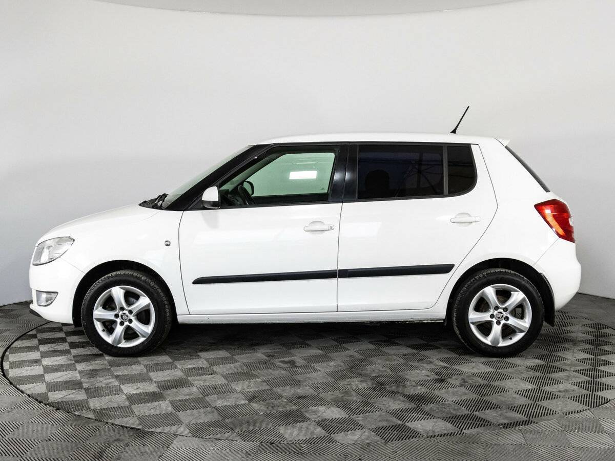 Skoda Fabia б/у, 2013, Автоматическая. Фото: #7